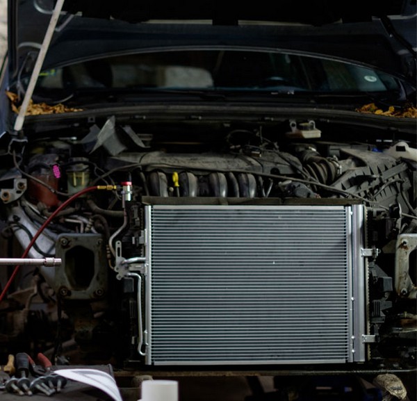 Phoenix Auto Radiator Repairs and Replacements